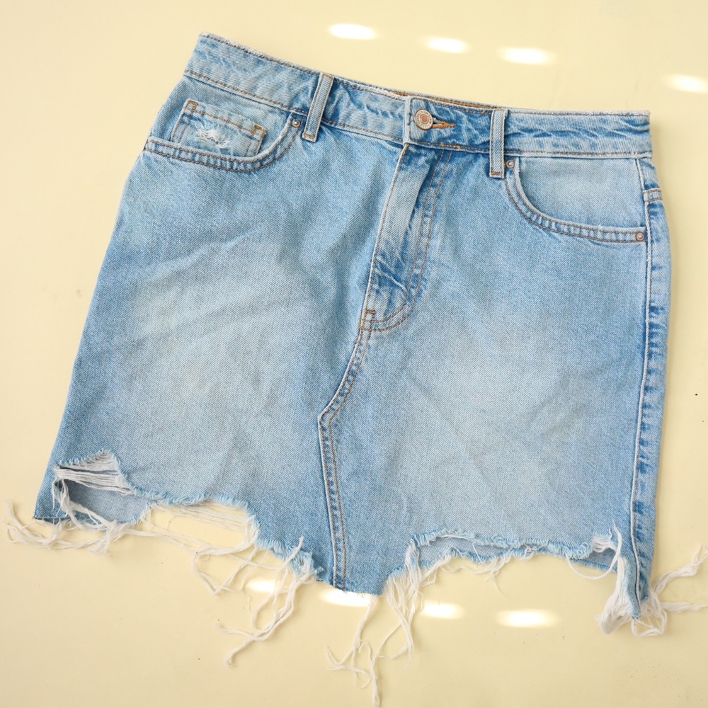 Forever 21 ripped blue denim skirt